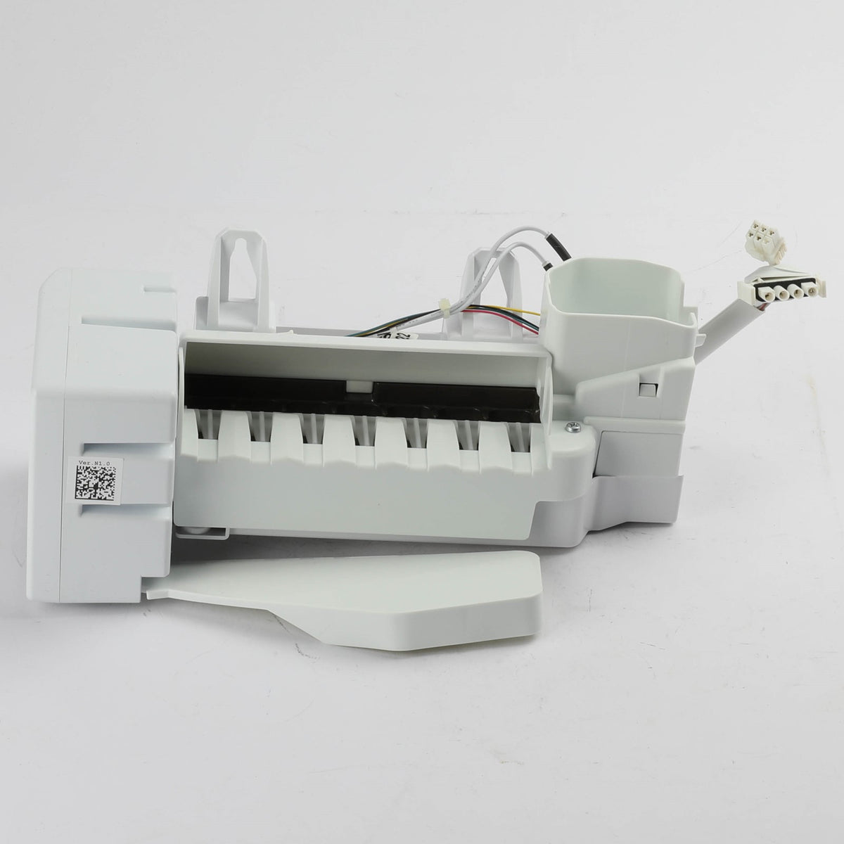 GE WR30X39346 Icemaker Part - detail view