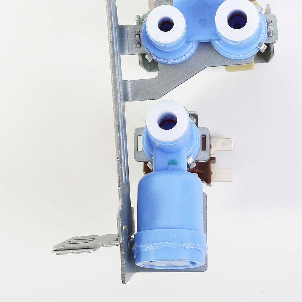 Electrolux 242252702 Valve - detail view
