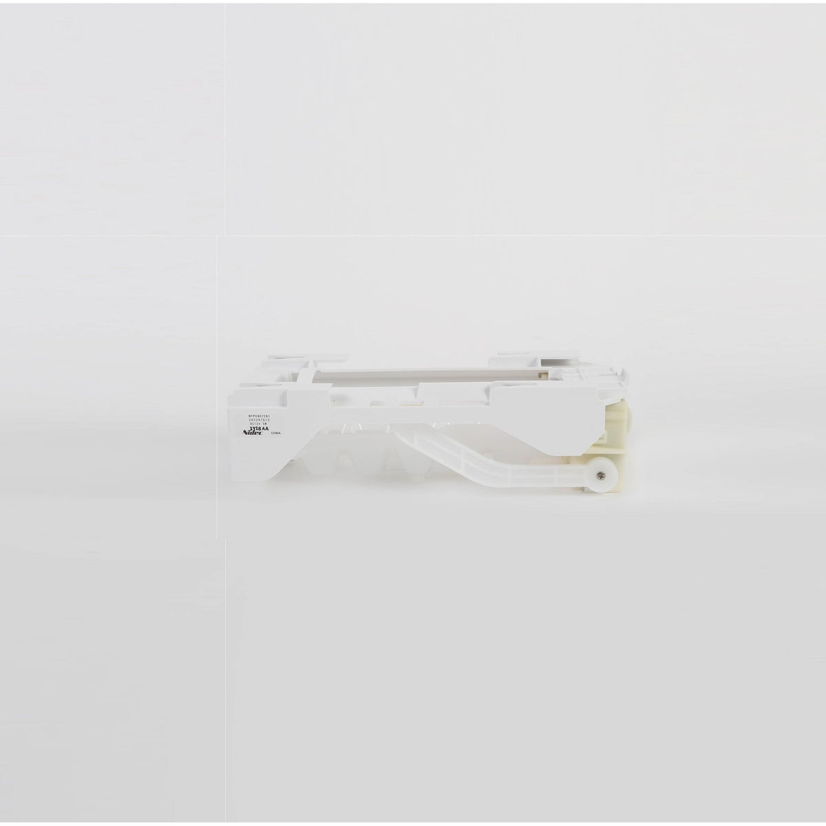 Electrolux 243297613 Ice Maker