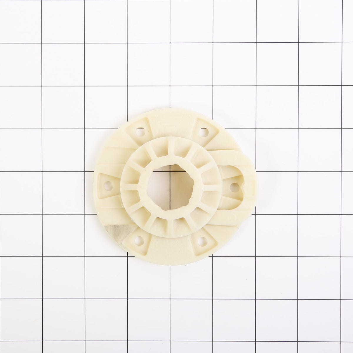 Whirlpool W10528947 Hub - shown with measurements