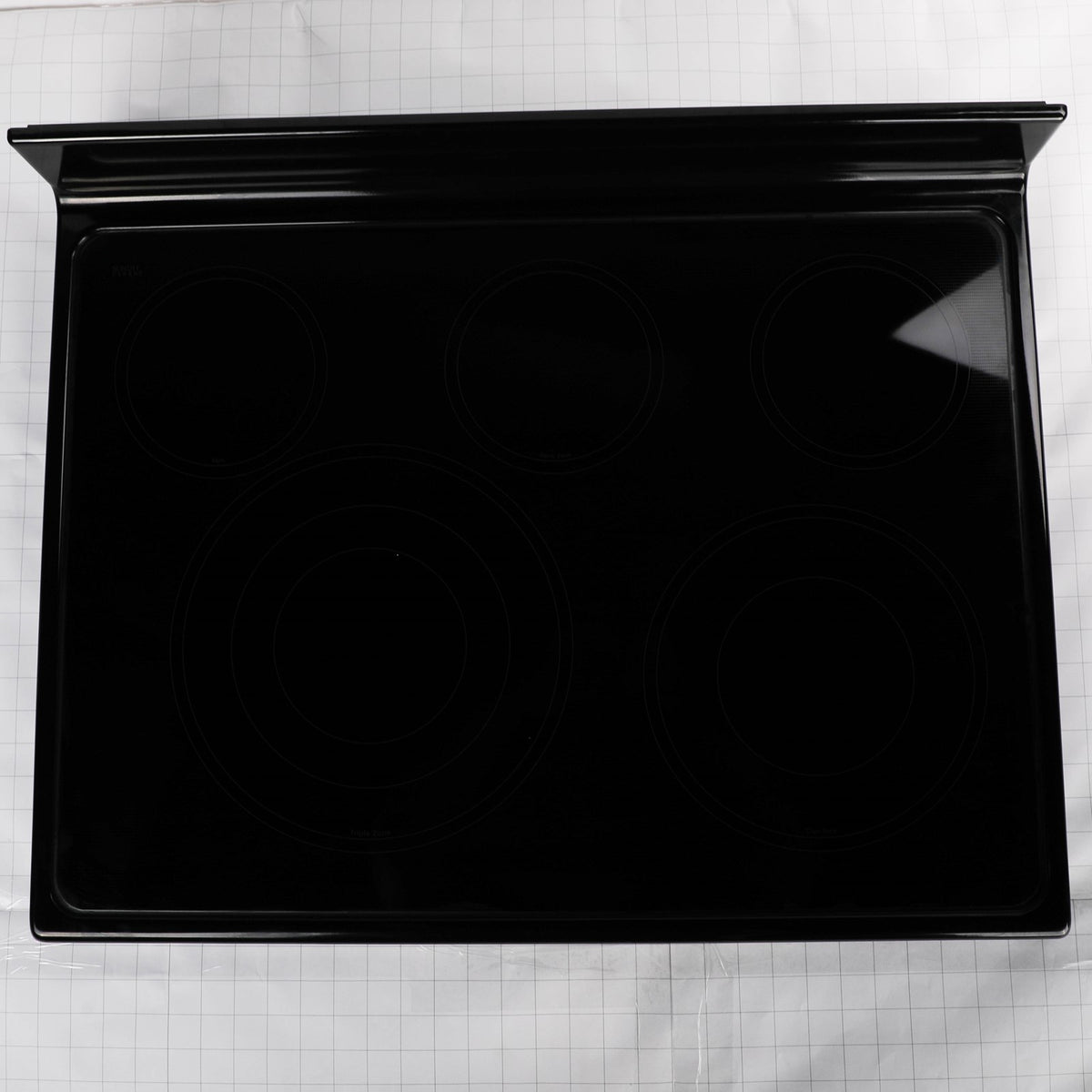 Whirlpool W10877558 Cooktop Part - shown with measurements