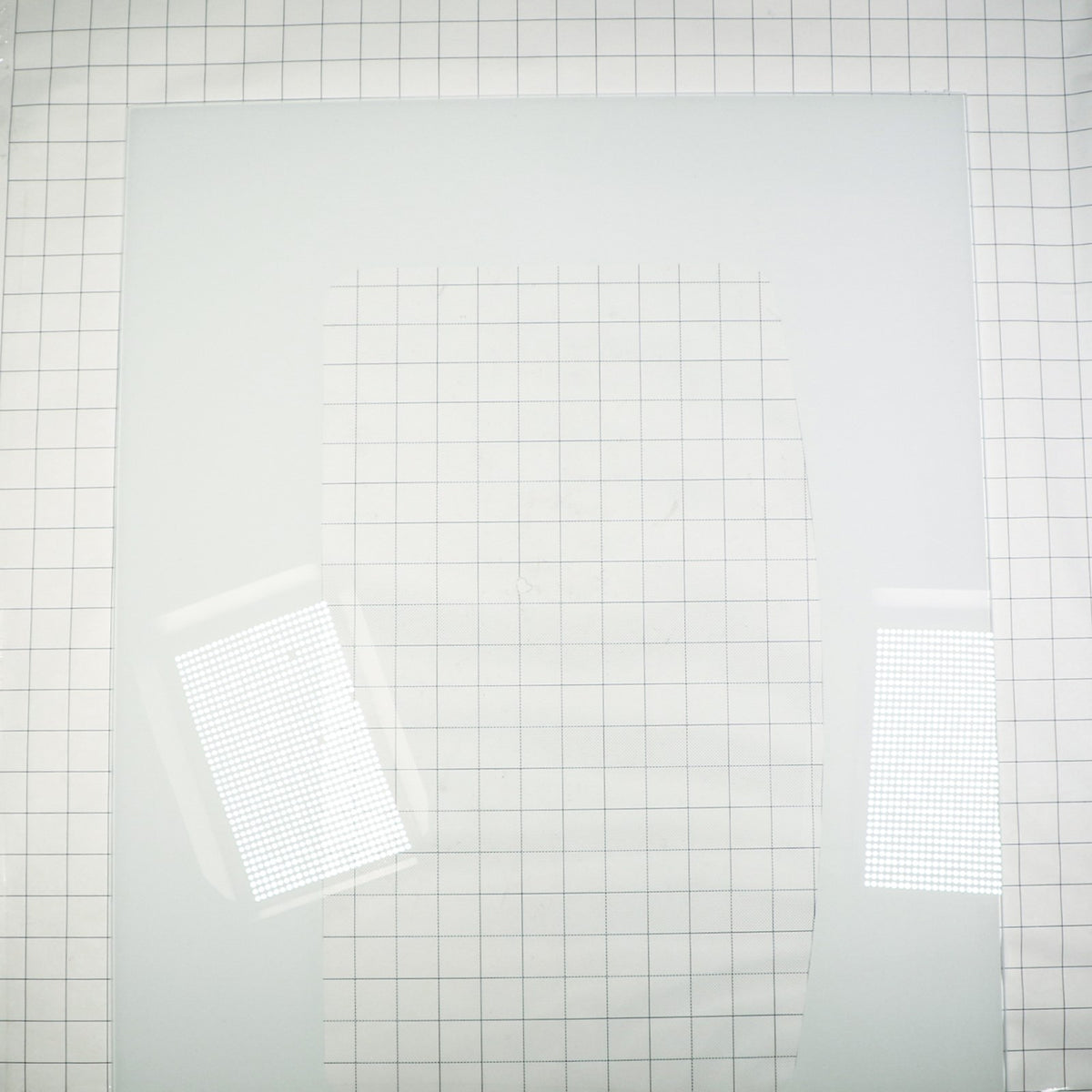 GE WB56T10187 Range Oven Door Glass - White - shown with measurements