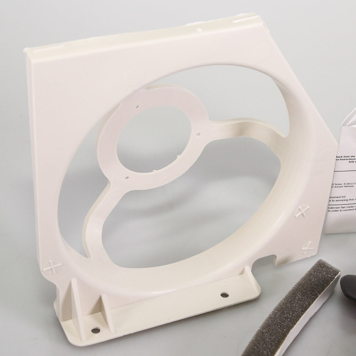 Electrolux 5303918774 Condenser Fan Motor - detail view